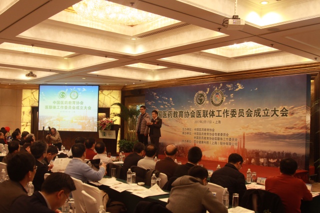 d392ba8587045cd4f4dbeeea5a361bf9.jpg